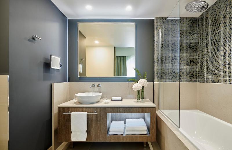 Premium Room image 3