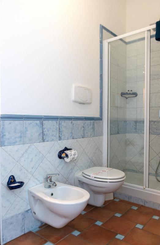 Large Double Room image 2