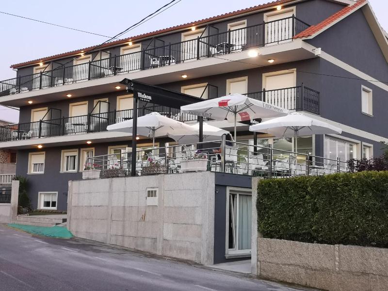 Hotel Ronsel - image 2
