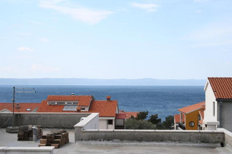 Studio with Balcony and Sea View image 2
