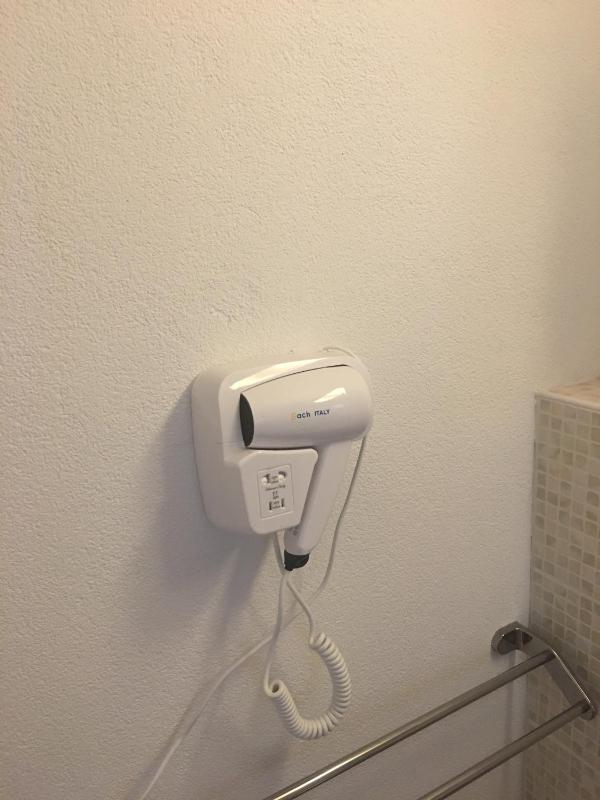 Single Room image 1