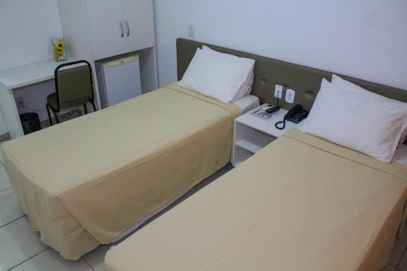 Simas Praia Hotel - image 15