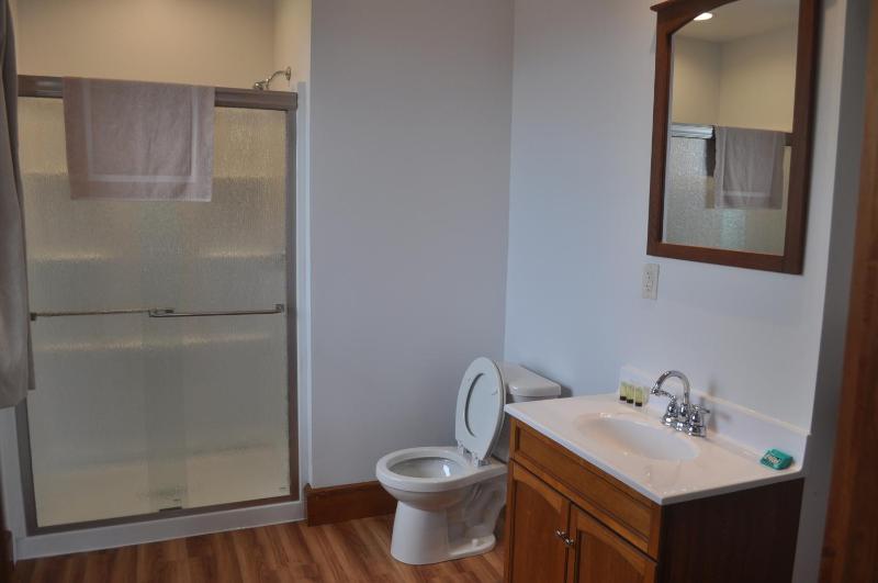 Standard Queen Room image 2