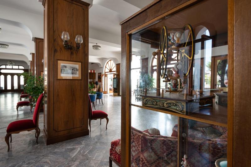 Grand Hotel Excelsior - image 31