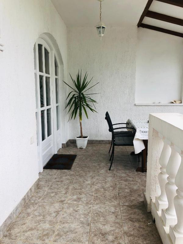 Three-Bedroom Premium Apartment image 1