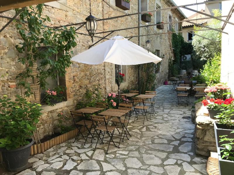 Hotel Du Pont Vieux - image 28