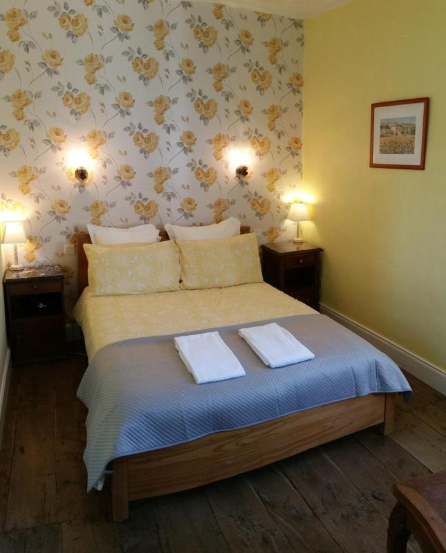 Junior Suite (2 Adults) image 1