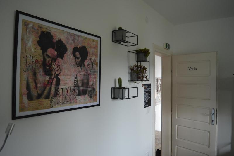 Bunk Bed in Mixed Dormitory Room image 1