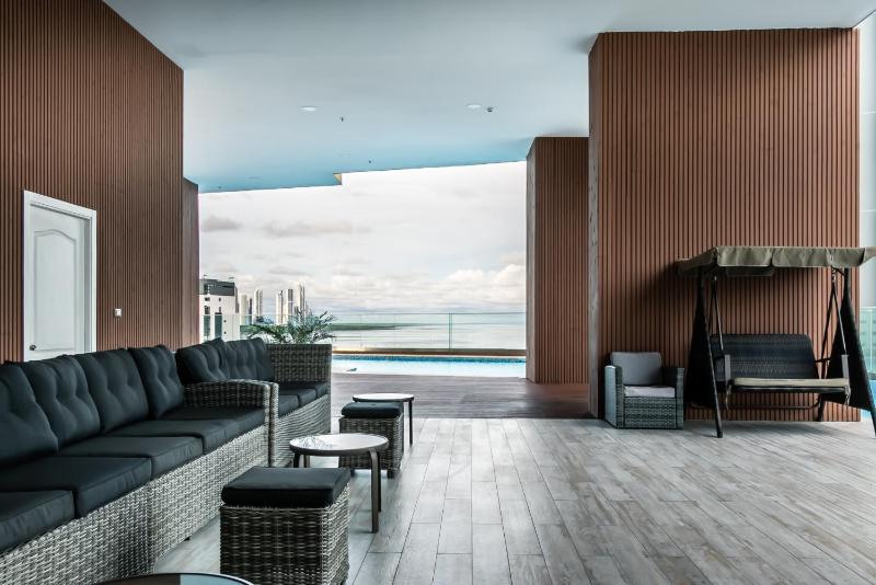Enchanting City View Apartment - PH Quartier Del Mar - image 10