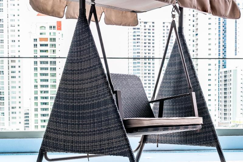 Enchanting City View Apartment - PH Quartier Del Mar - image 3