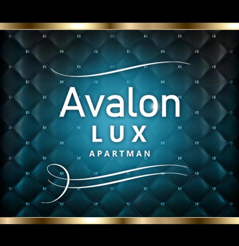 Avalon Lux Studio Apartment - image 13