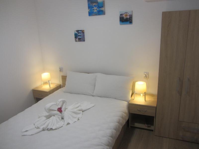 Double Room with Private Bathroom image 2