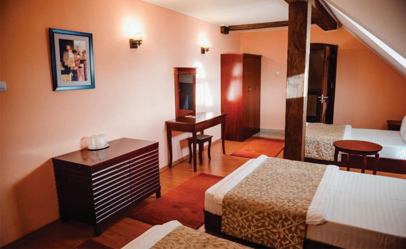 Triple Room image 2
