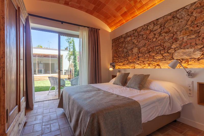 Superior Double or Twin Room with Terrace image 2