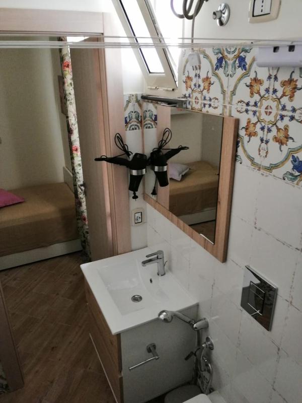 Triple Room image 2