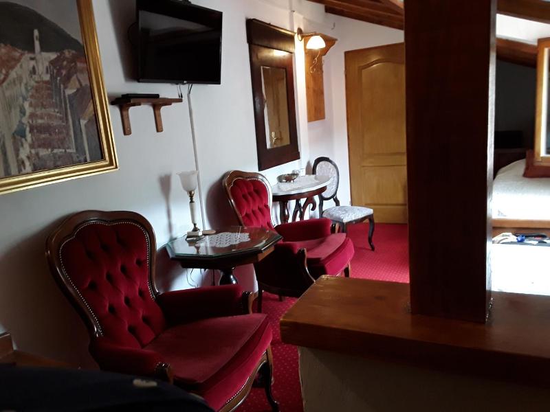 Twin Room with Sea View image 3