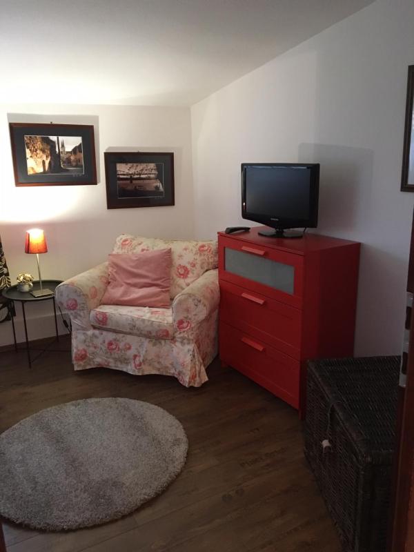 Two-Bedroom Apartment image 3