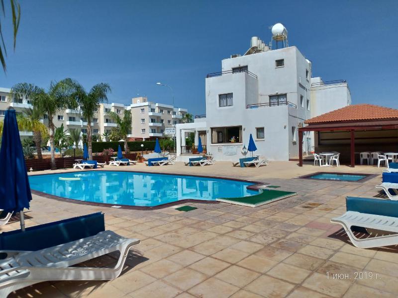 Maricosta Apartments - image 7
