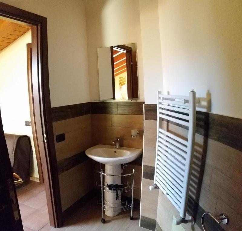 Apartment with Terrace and Sea View image 3