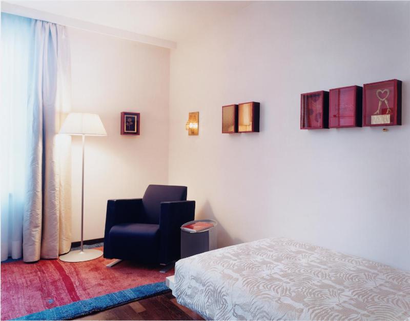 Single Room image 1