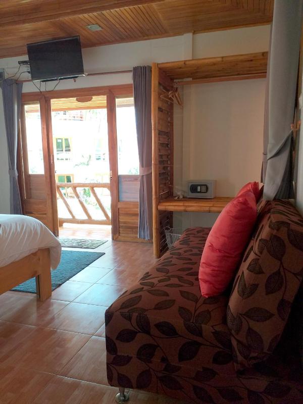 The Ford SunSet Beach Resort - image 12