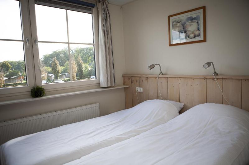 Eight-Bedroom Apartment image 2