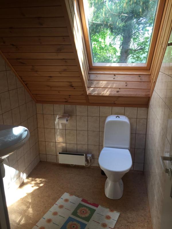 Triple Room with Shared Bathroom image 2