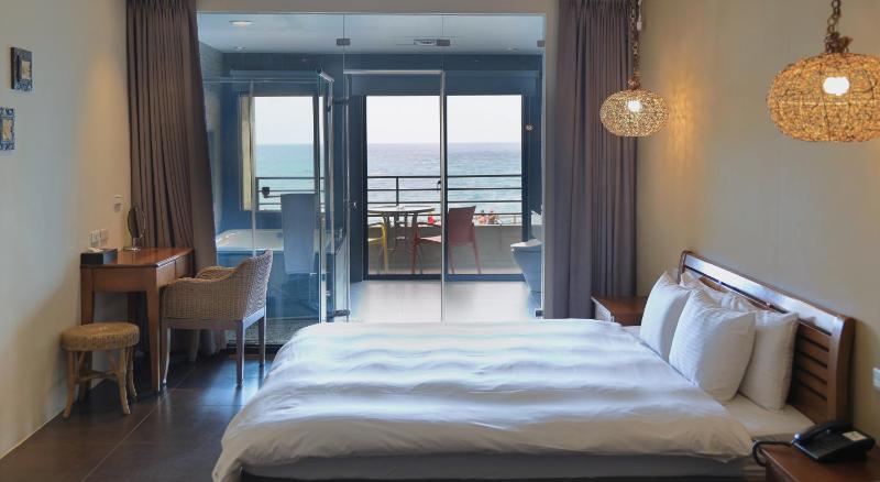Jing Guan Hotel - image 19