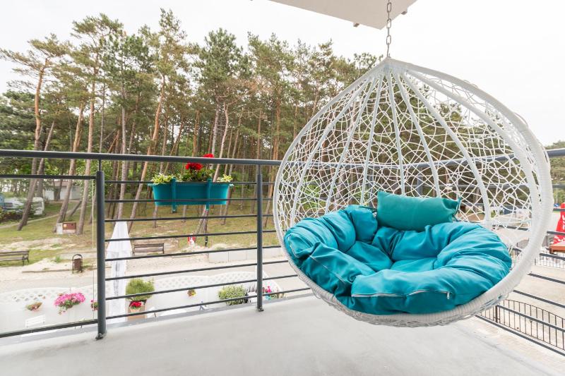 Double Room with Balcony and Sea View image 3