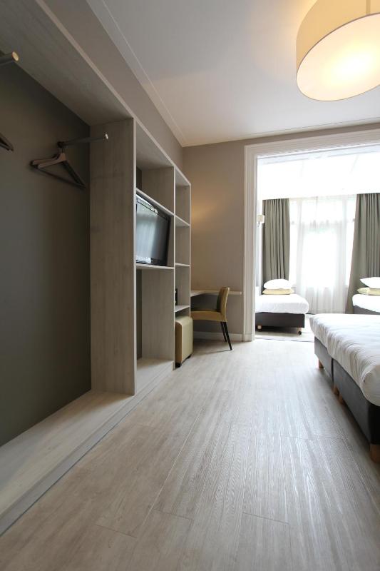 Apple Inn Hotel - image 10