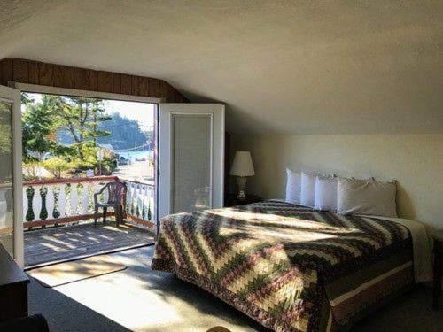 Suite with Two King Beds with Balcony image 1
