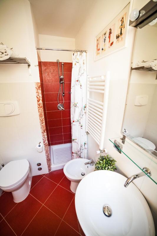 Double or Twin Room image 3