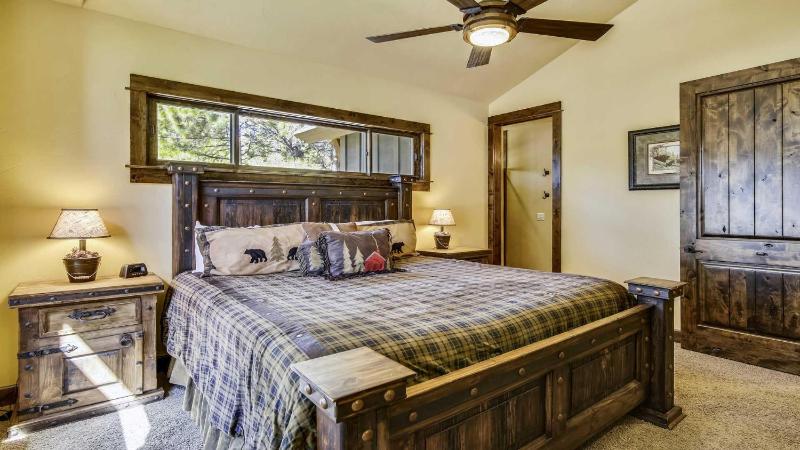 Five-Bedroom Holiday Home image 2