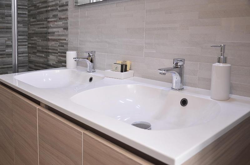 Superior Double Room image 2