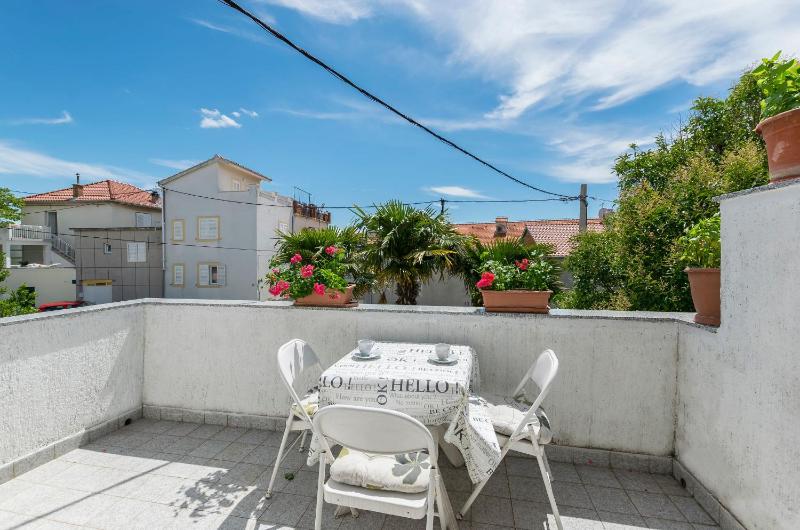 Apartments Miroslava - image 16