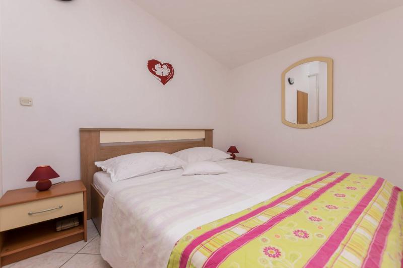 Apartments Miroslava - image 12