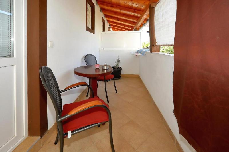 Studio with Terrace image 2