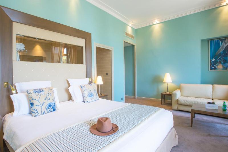 Junior Suite with Sea View image 1