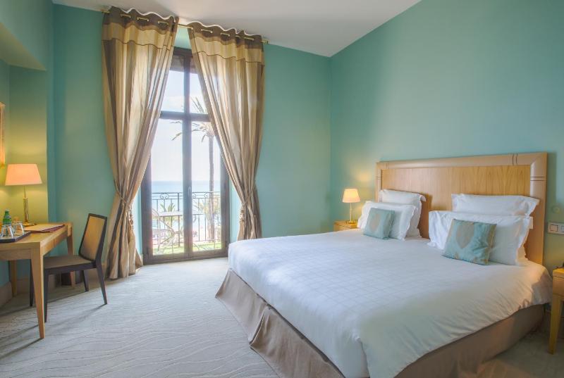 Superior Room with Sea View image 2