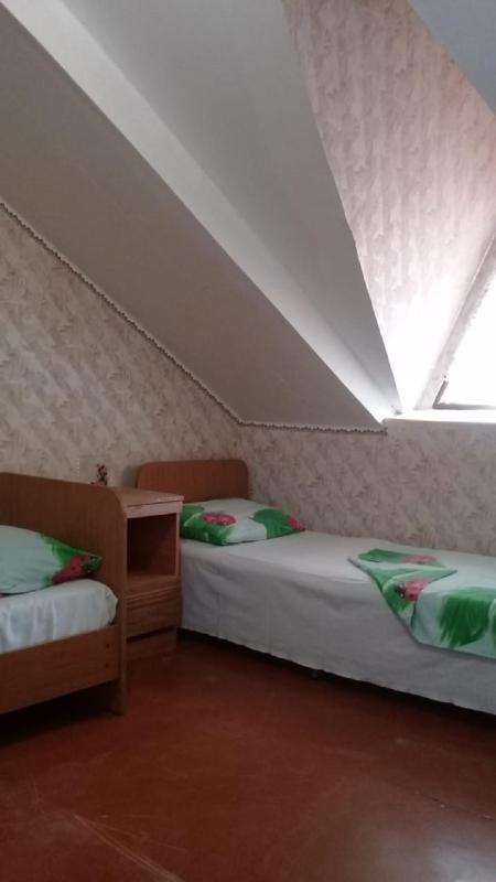 Quadruple Room image 1