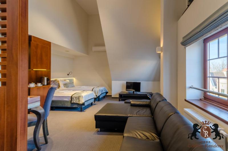 Apartment (4 Adults) image 4