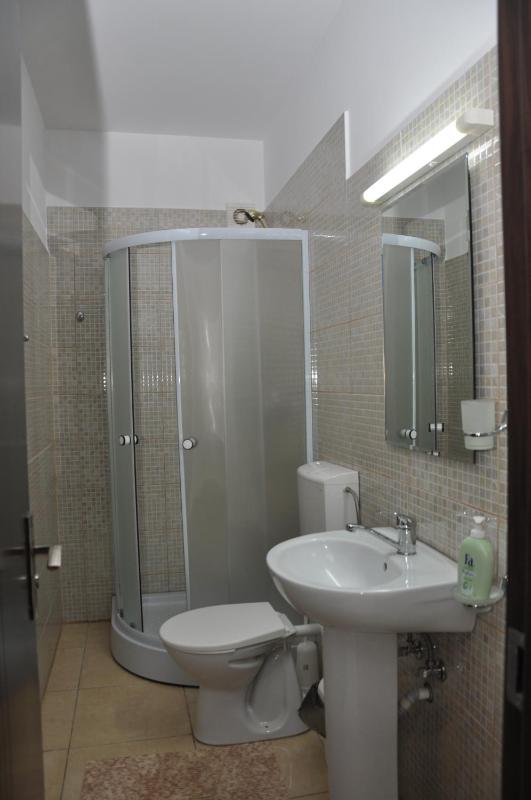 Standard Double or Twin Room image 2