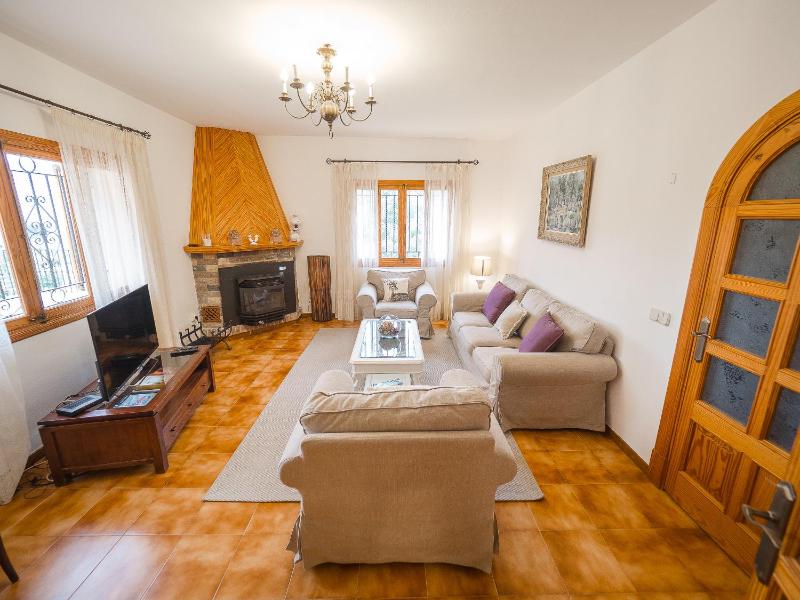 Four-Bedroom House image 3