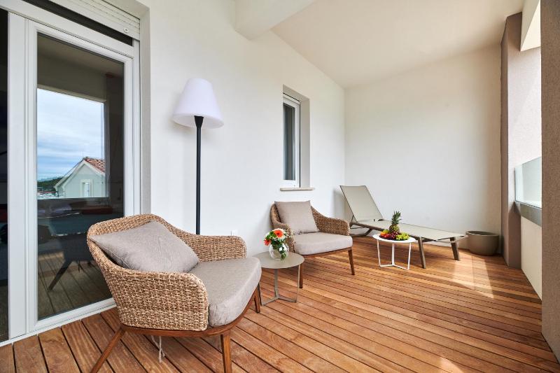 Double Room with Balcony image 1