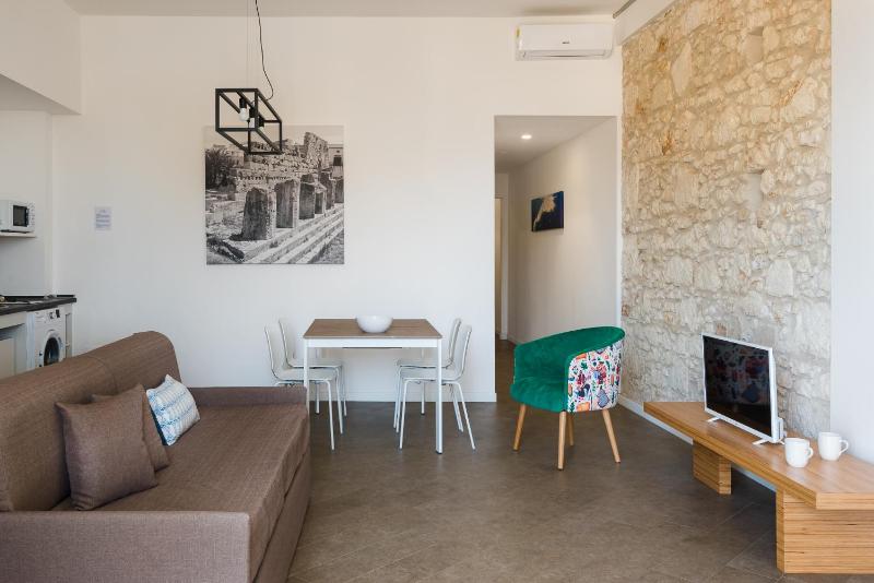 Two-Bedroom Apartment with Balcony image 1
