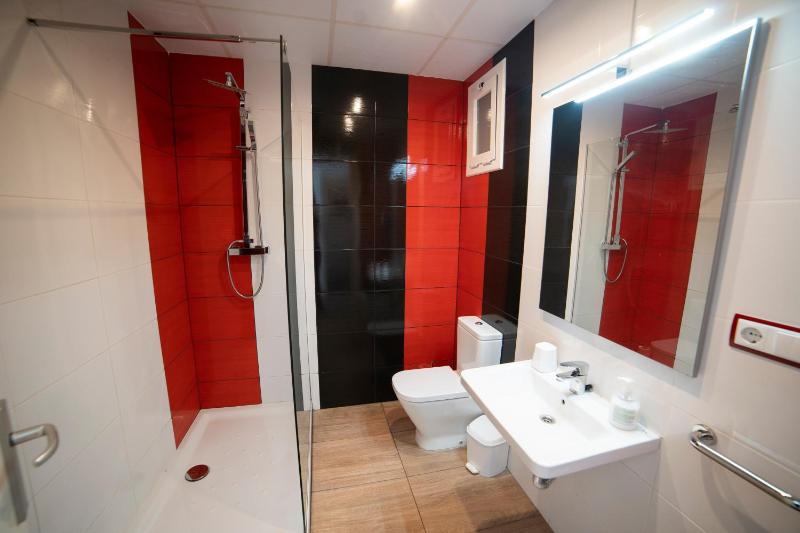 Two Bedroom Family Apartment image 3