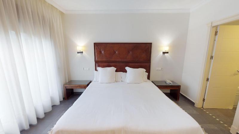 Hotel Boutique MR Palau Verd - Adults Only - image 3
