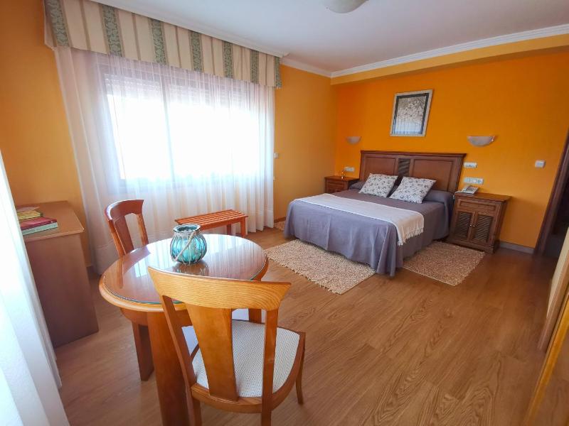 Double Room with Balcony and View image 1