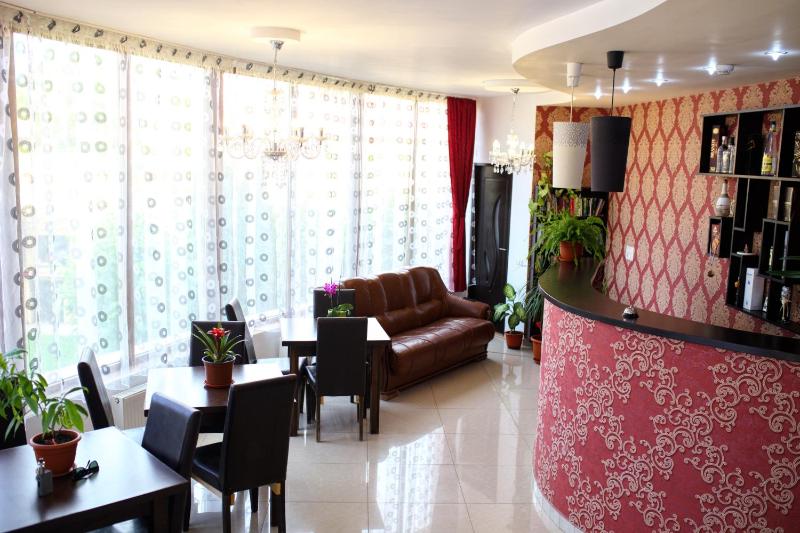 Double Room image 4