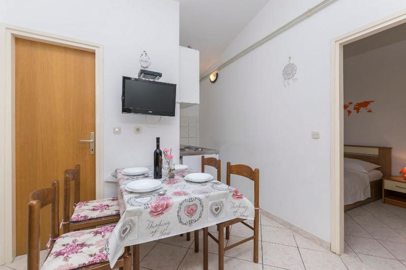 Apartments Miroslava - image 38
